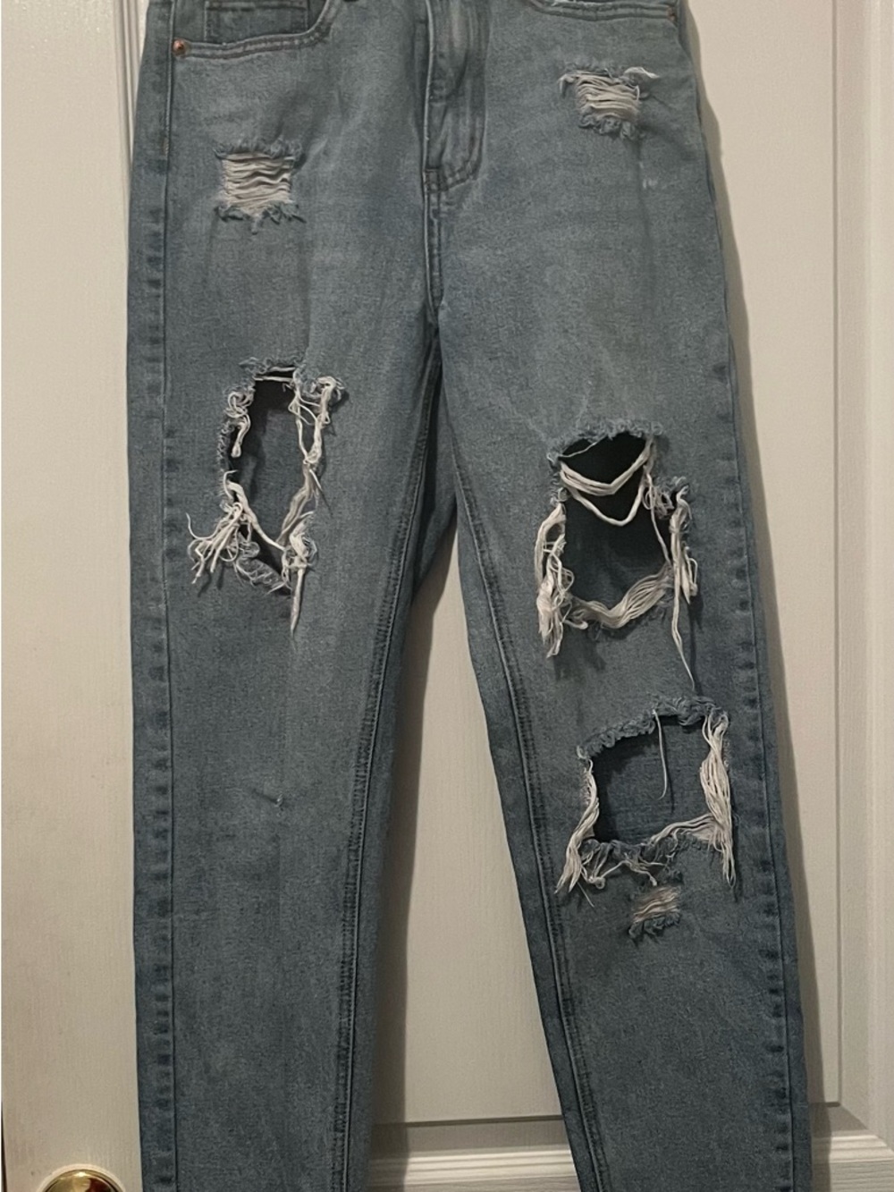 PrettyLittleThing Light Blue Mom Jeans